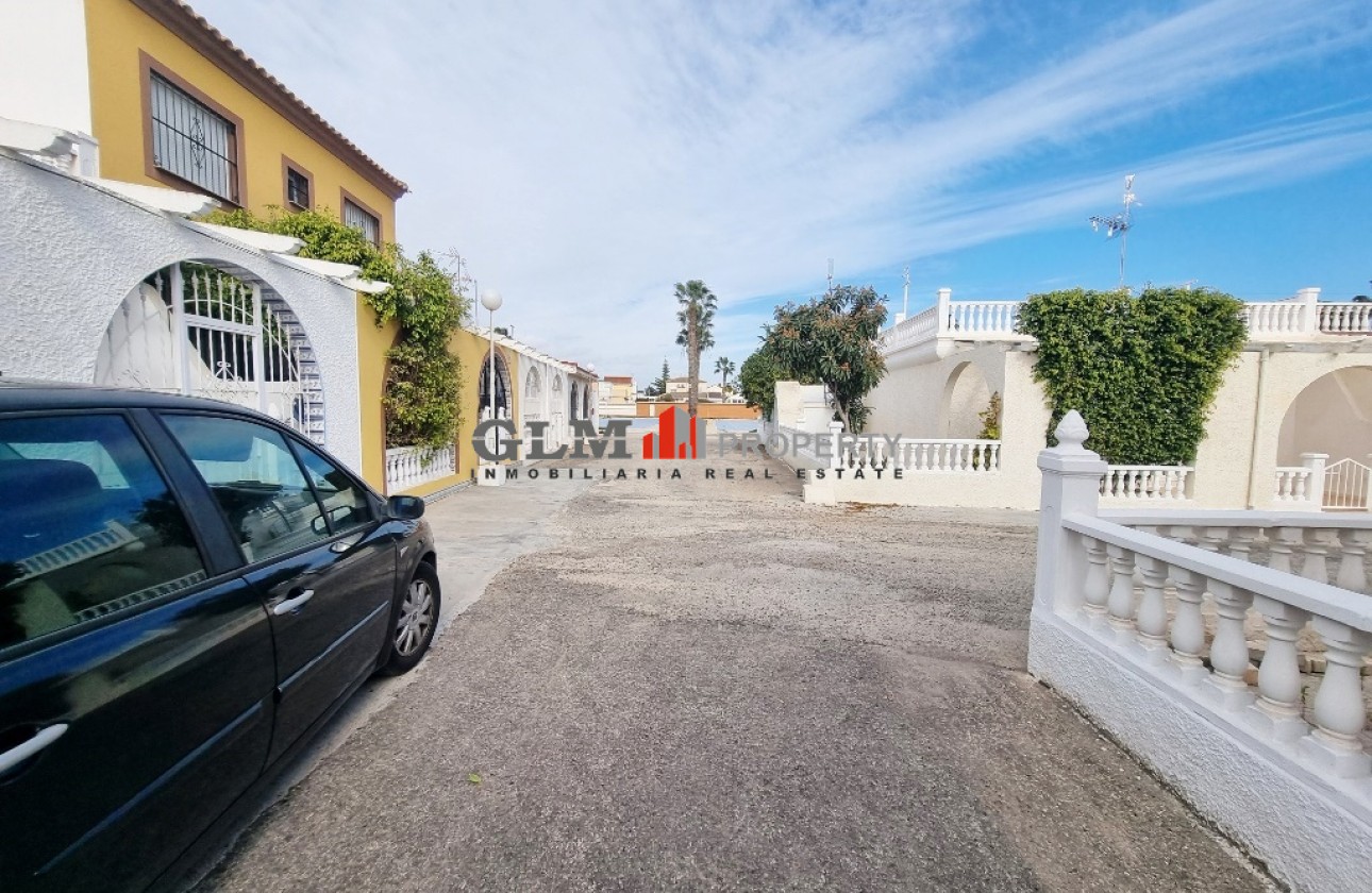 Resale - Apartment - Los Alcázares - Oasis