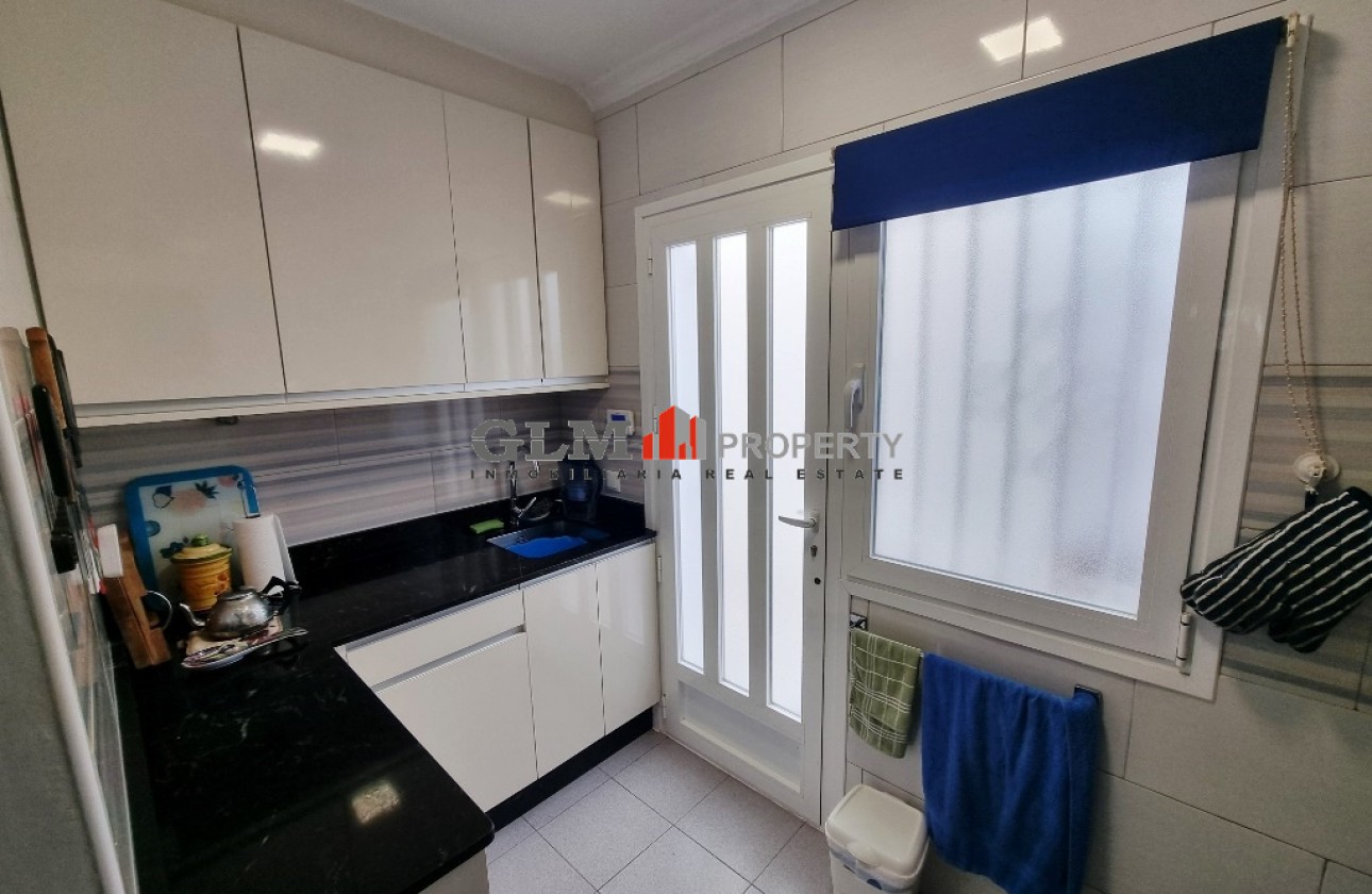 Resale - Apartment - Los Alcázares - Oasis