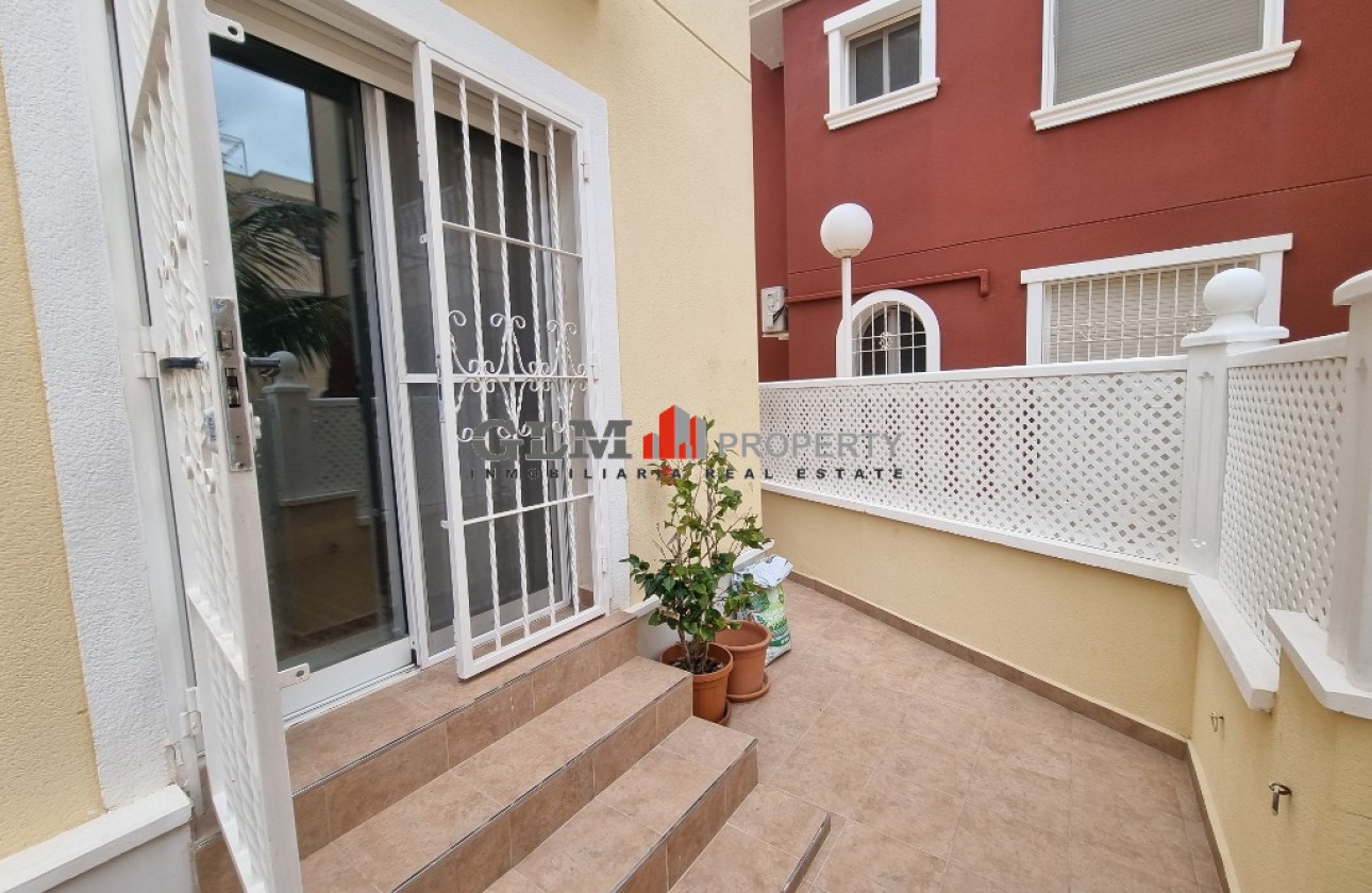 Resale - Apartment - Los Alcázares - Puerto Marina