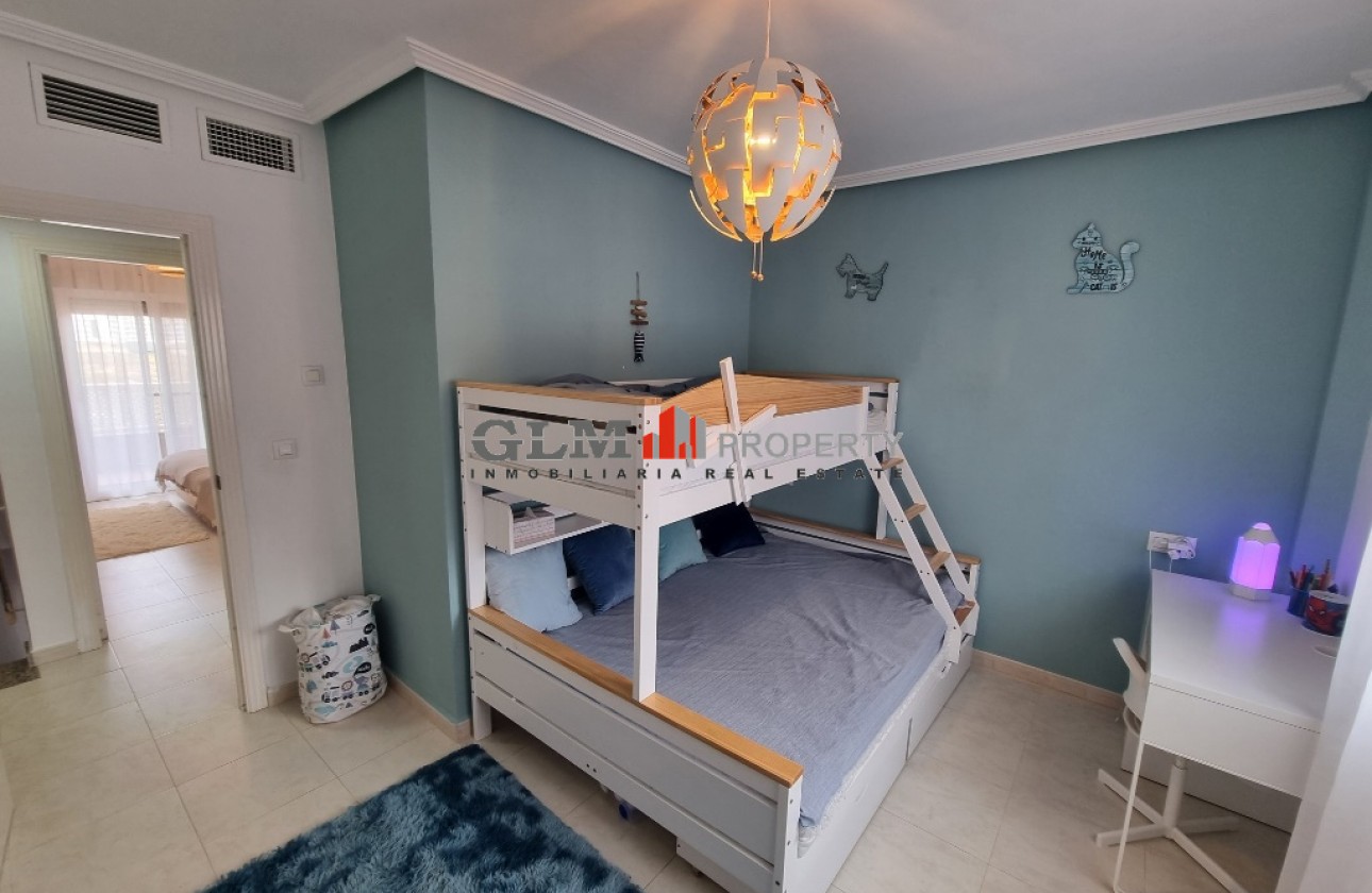 Resale - Apartment - Los Alcázares - Puerto Marina