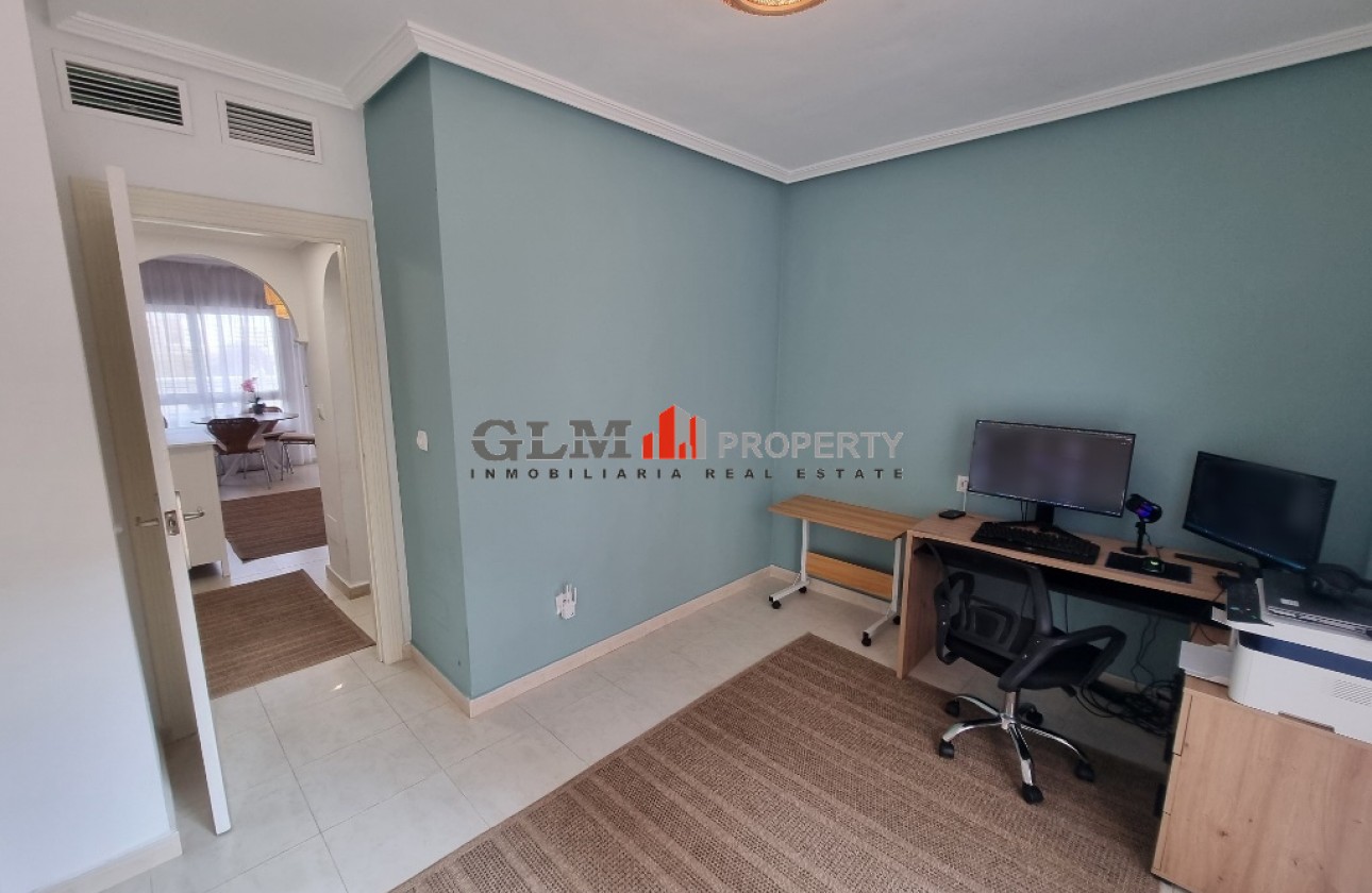 Resale - Apartment - Los Alcázares - Puerto Marina