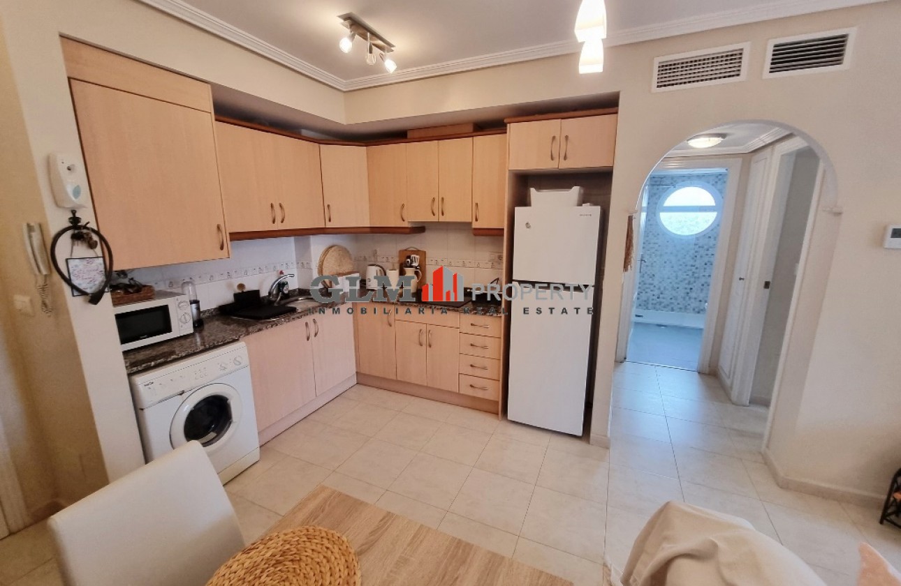 Resale - Apartment - Los Alcázares - Puerto Marina