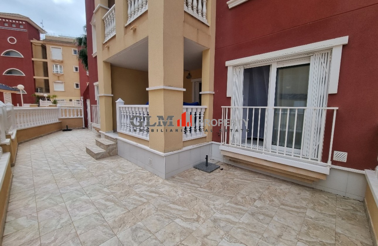 Resale - Apartment - Los Alcázares - Puerto Marina