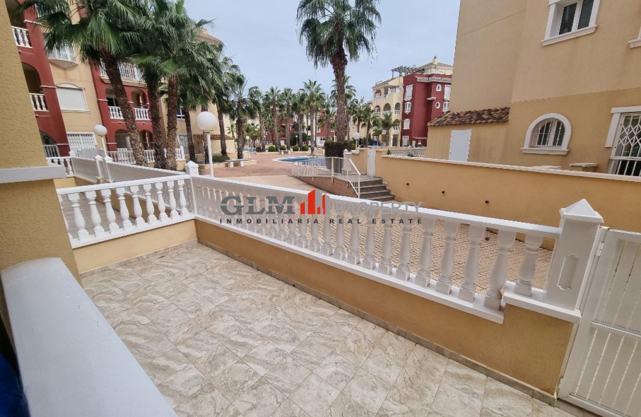 Resale - Apartment - Los Alcázares - Puerto Marina