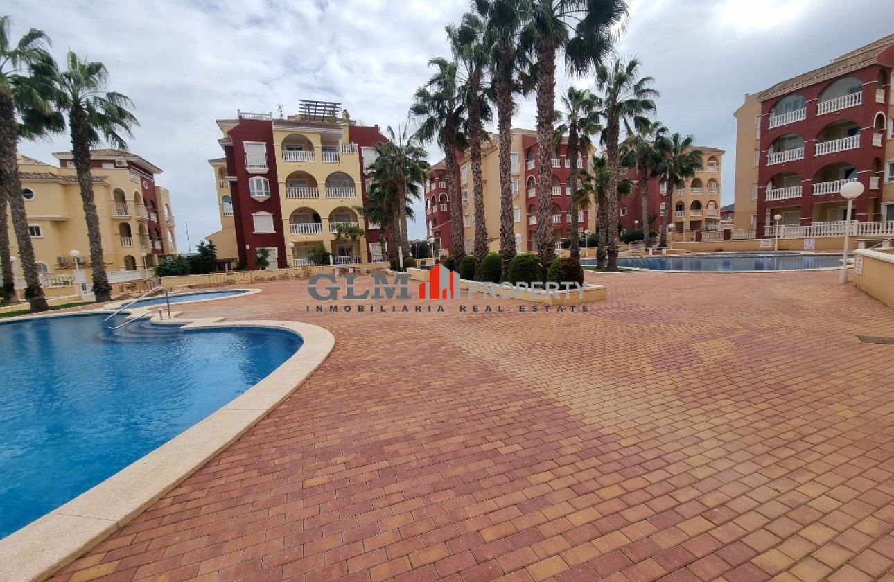 Resale - Apartment - Los Alcázares - Puerto Marina