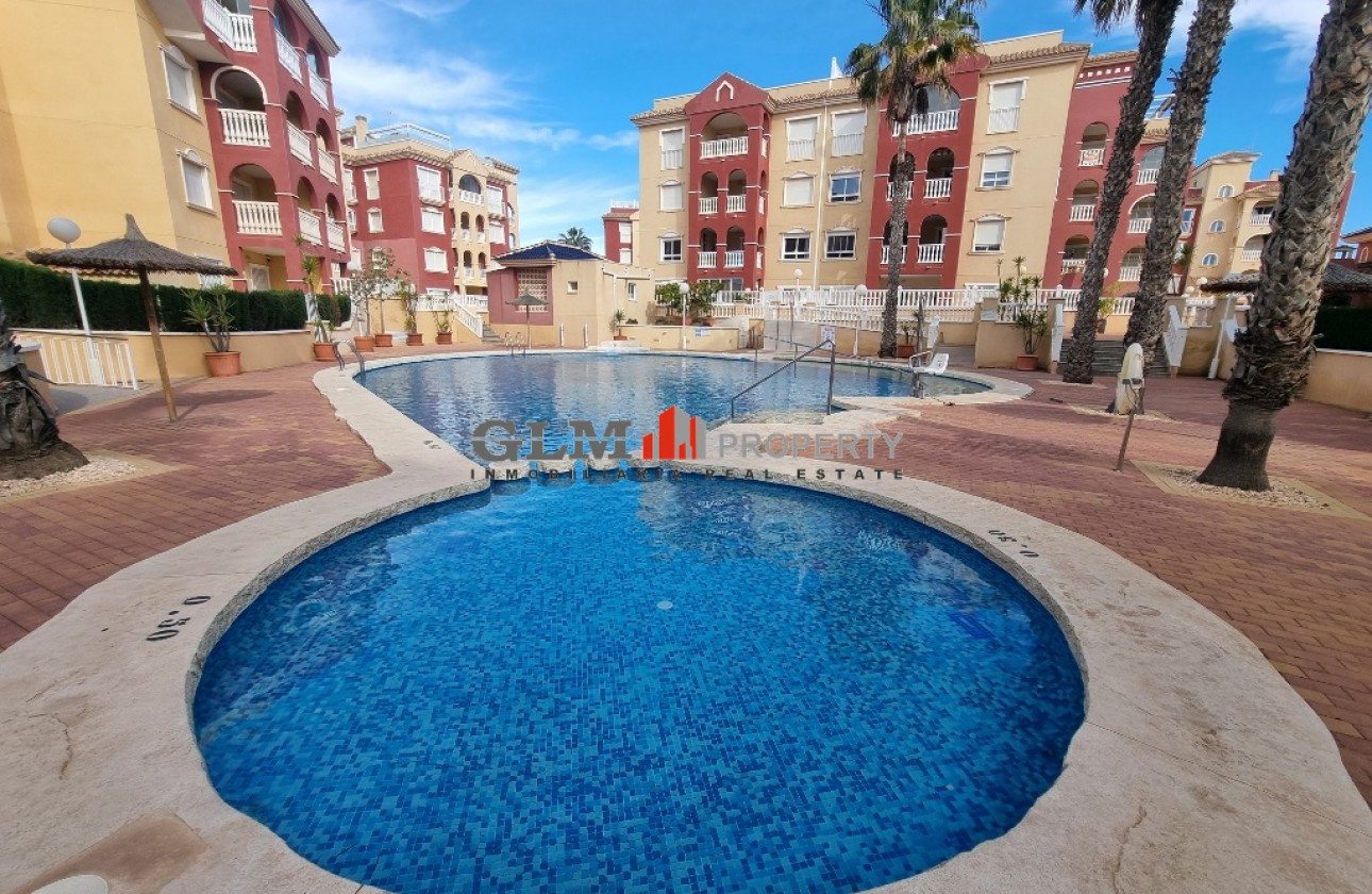 Resale - Apartment - Los Alcázares - Puerto Marina
