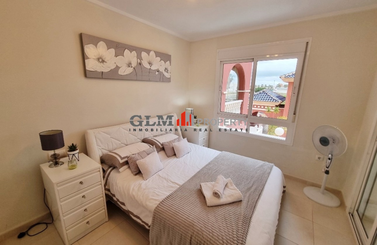 Resale - Apartment - Los Alcázares - Puerto Marina