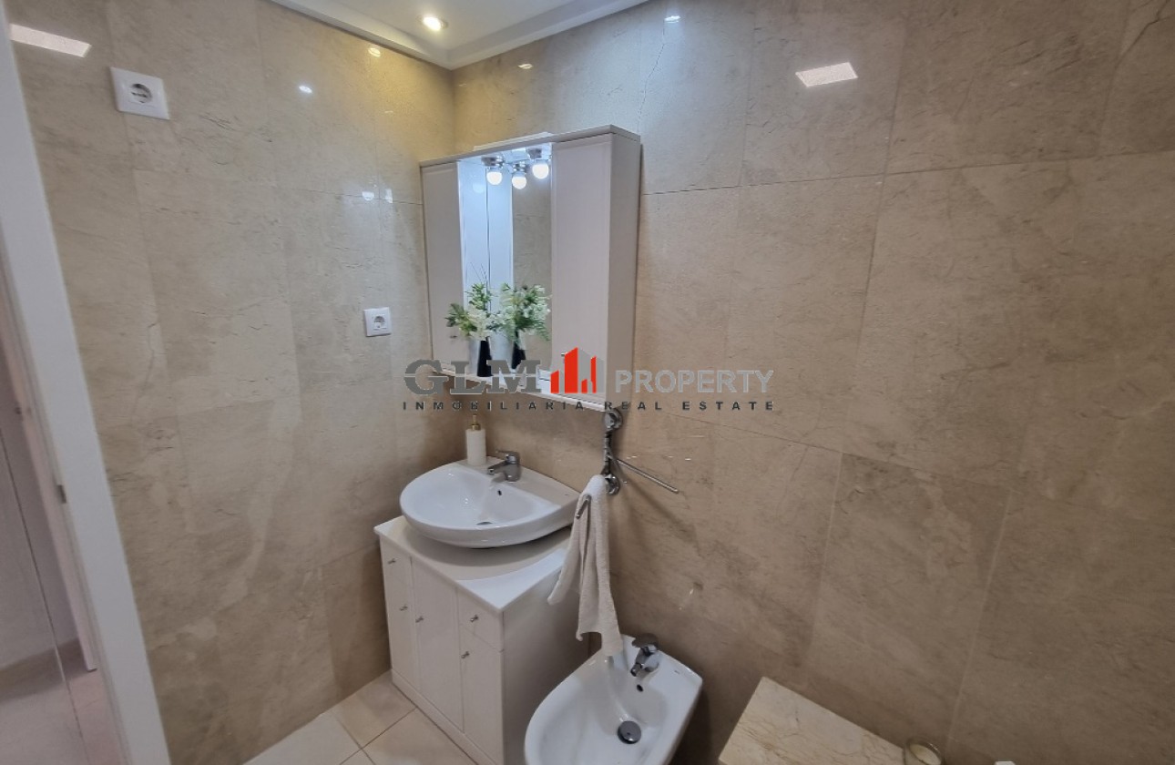 Resale - Apartment - Los Alcázares - Puerto Marina