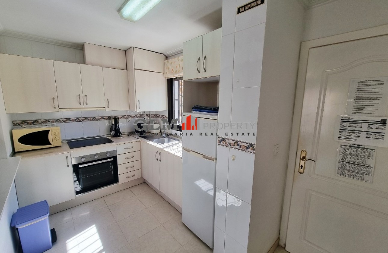 Resale - Apartment - Los Alcázares - Playa III