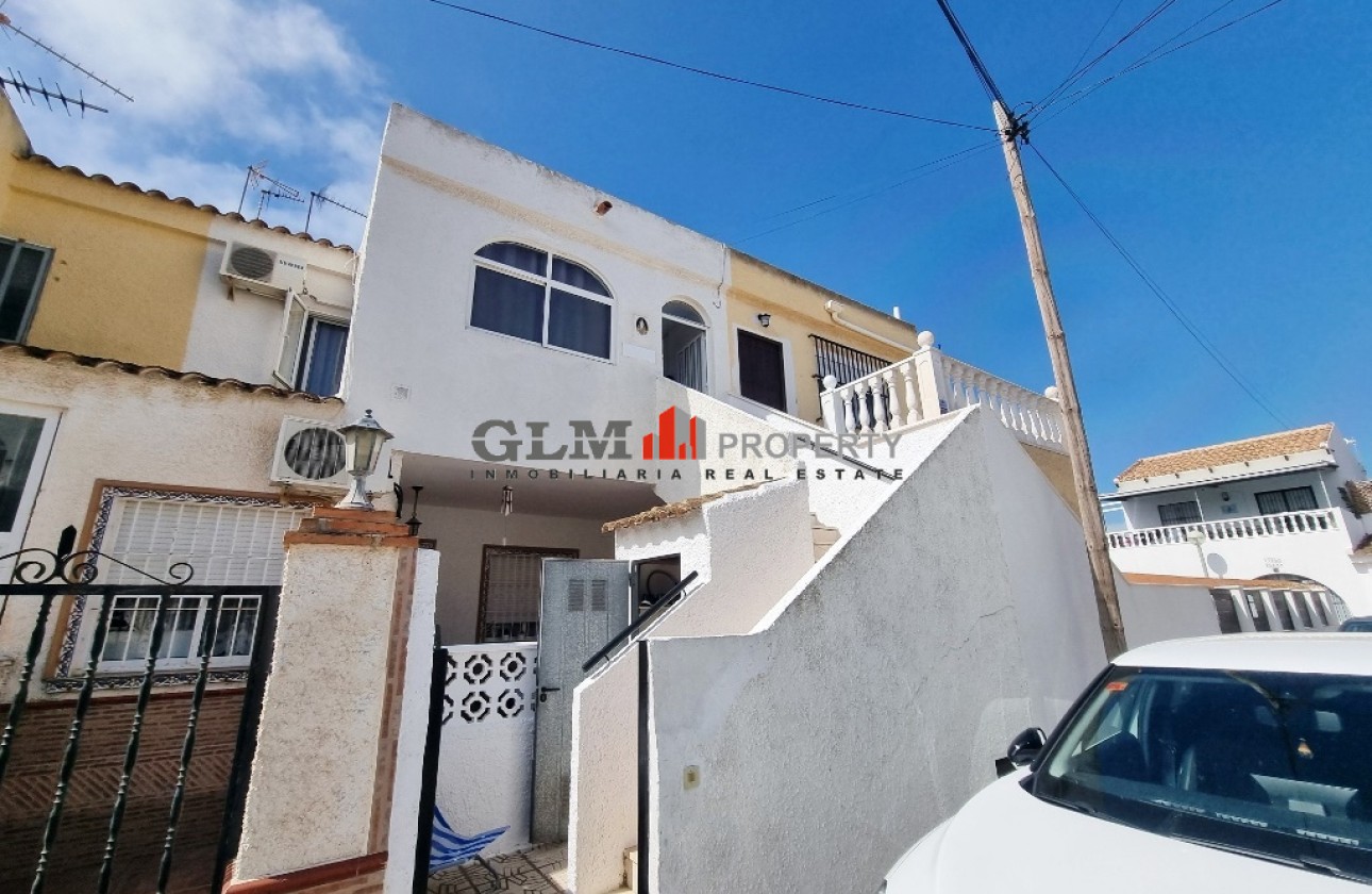 Resale - Apartment - LOS NAREJOS - Oasis