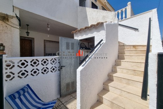 Resale - Apartment - LOS NAREJOS - Oasis