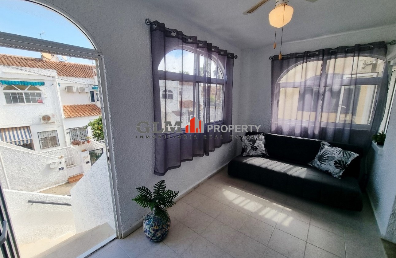 Resale - Apartment - LOS NAREJOS - Oasis