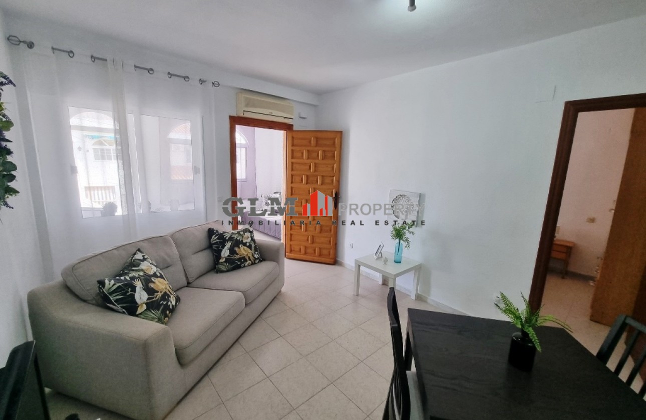Resale - Apartment - LOS NAREJOS - Oasis