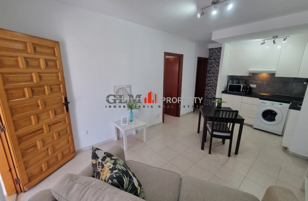 Resale - Apartment - LOS NAREJOS - Oasis