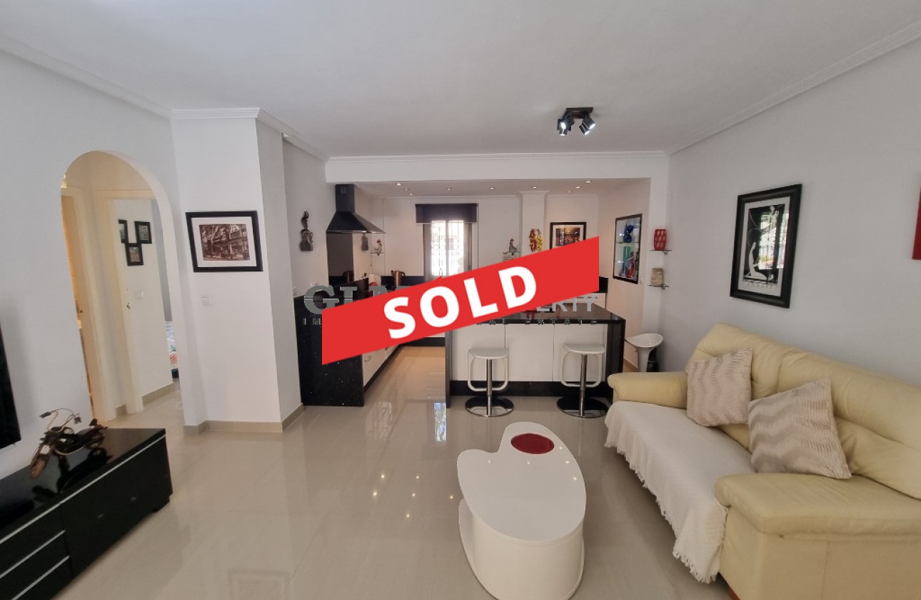 Resale - Apartment - Los Alcázares - Playa III