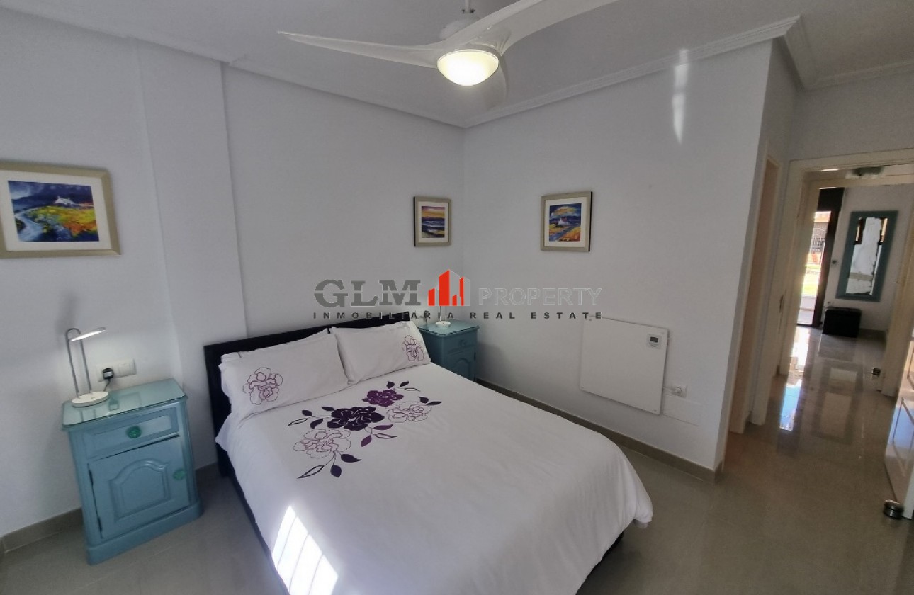 Resale - Apartment - Los Alcázares - Playa III