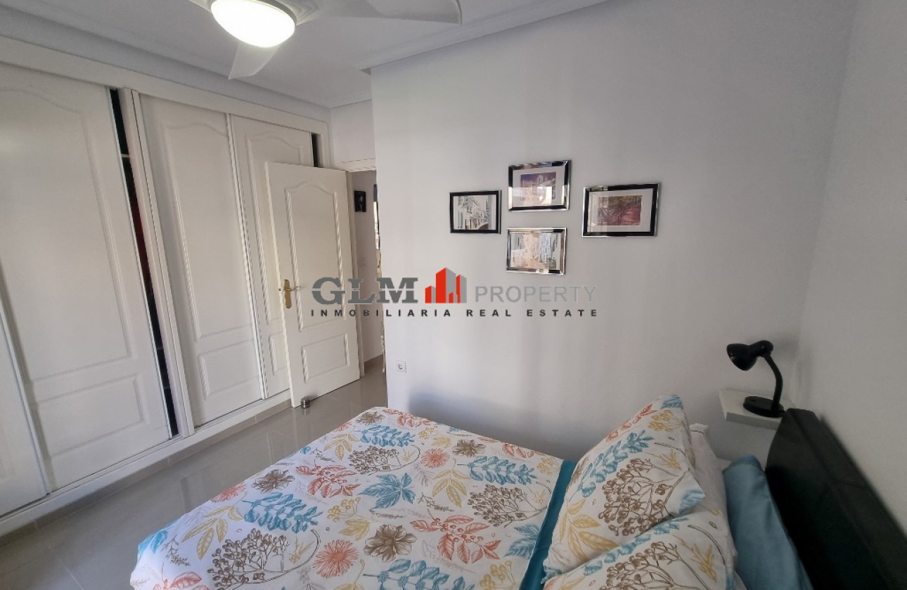 Resale - Apartment - Los Alcázares - Playa III
