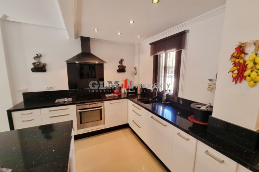 Resale - Apartment - Los Alcázares - Playa III