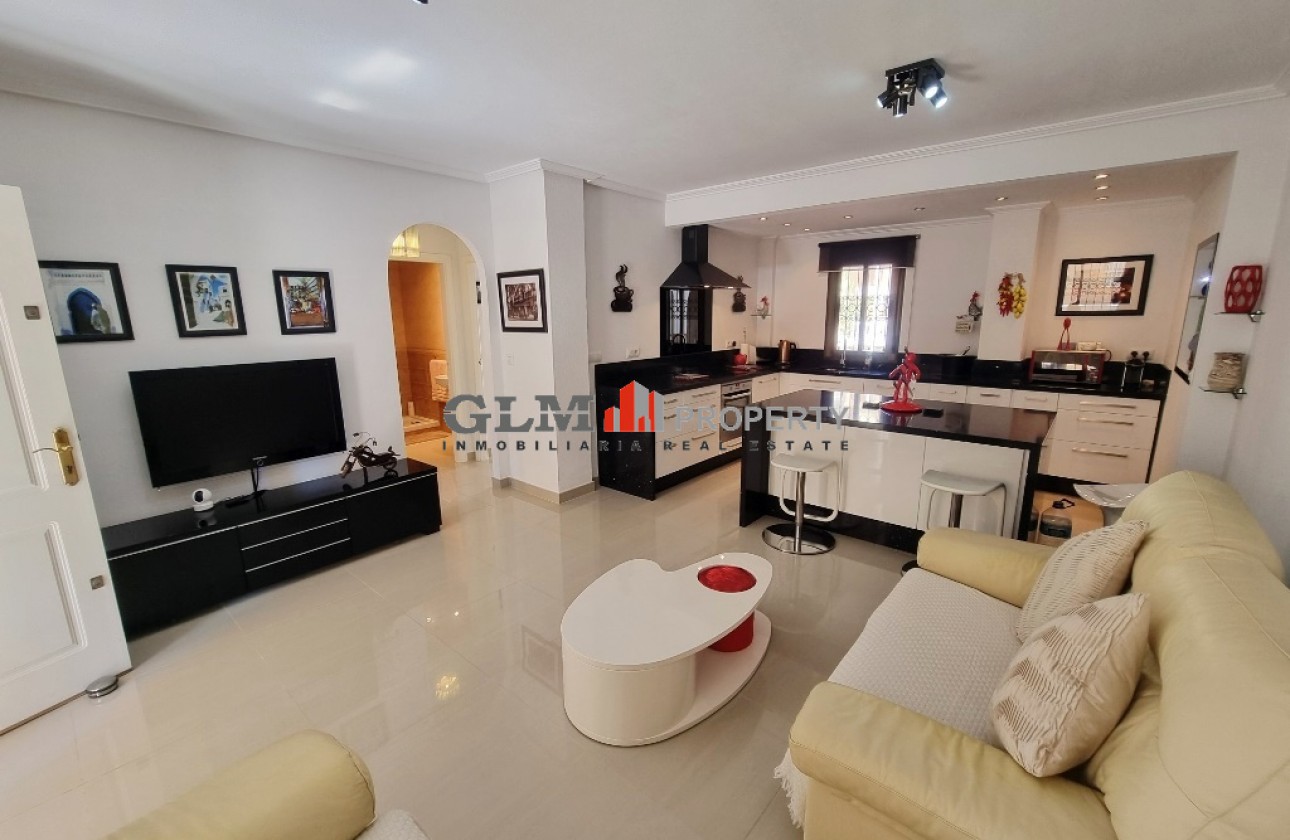 Resale - Apartment - Los Alcázares - Playa III
