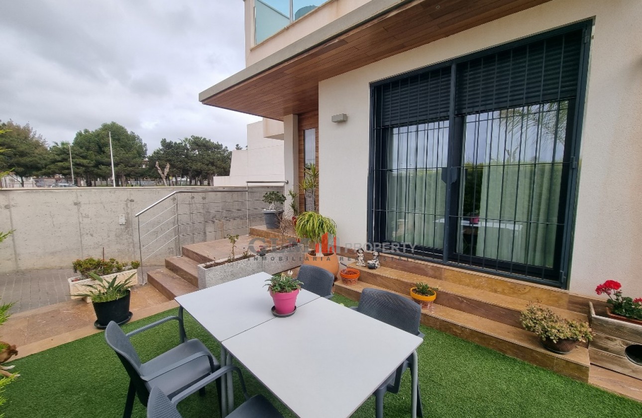 Reventa - Apartamento - Los Alcázares