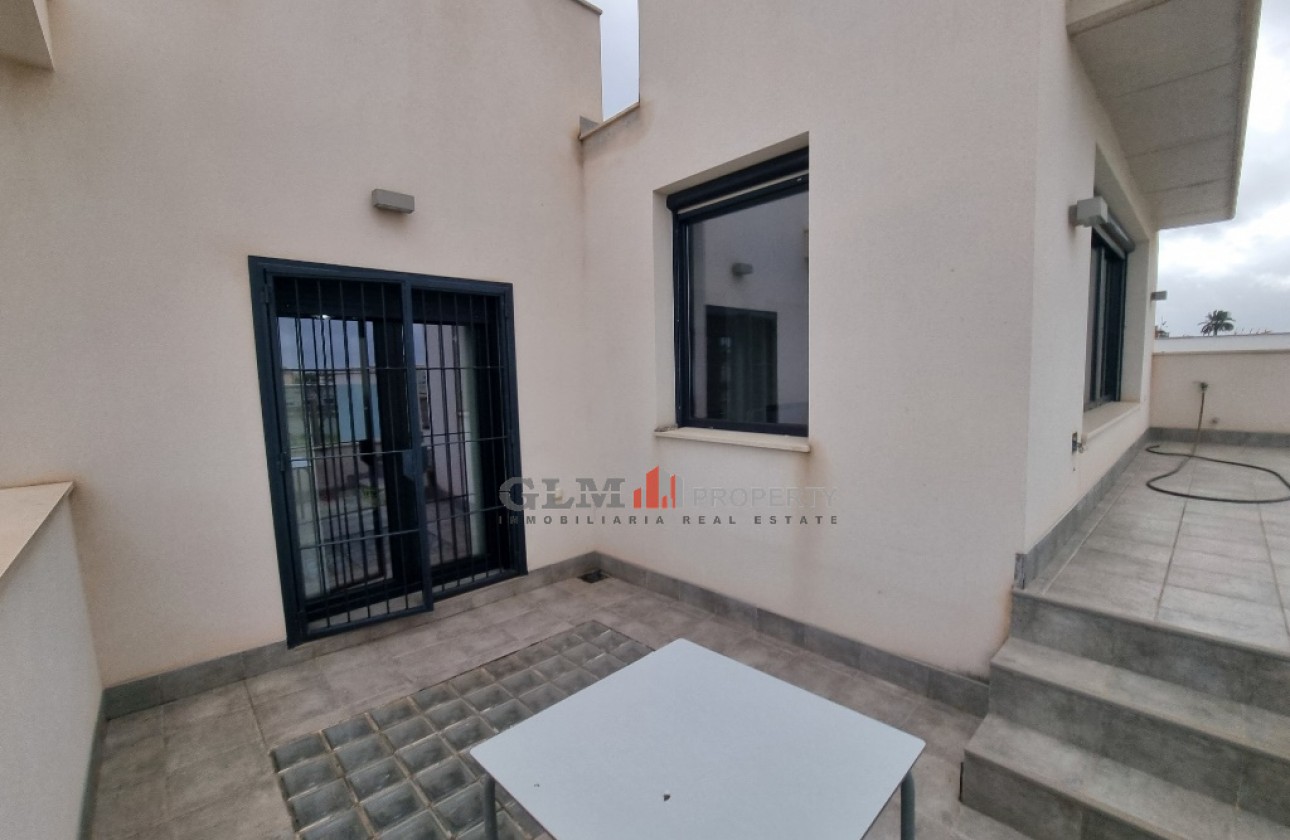 Reventa - Apartamento - Los Alcázares