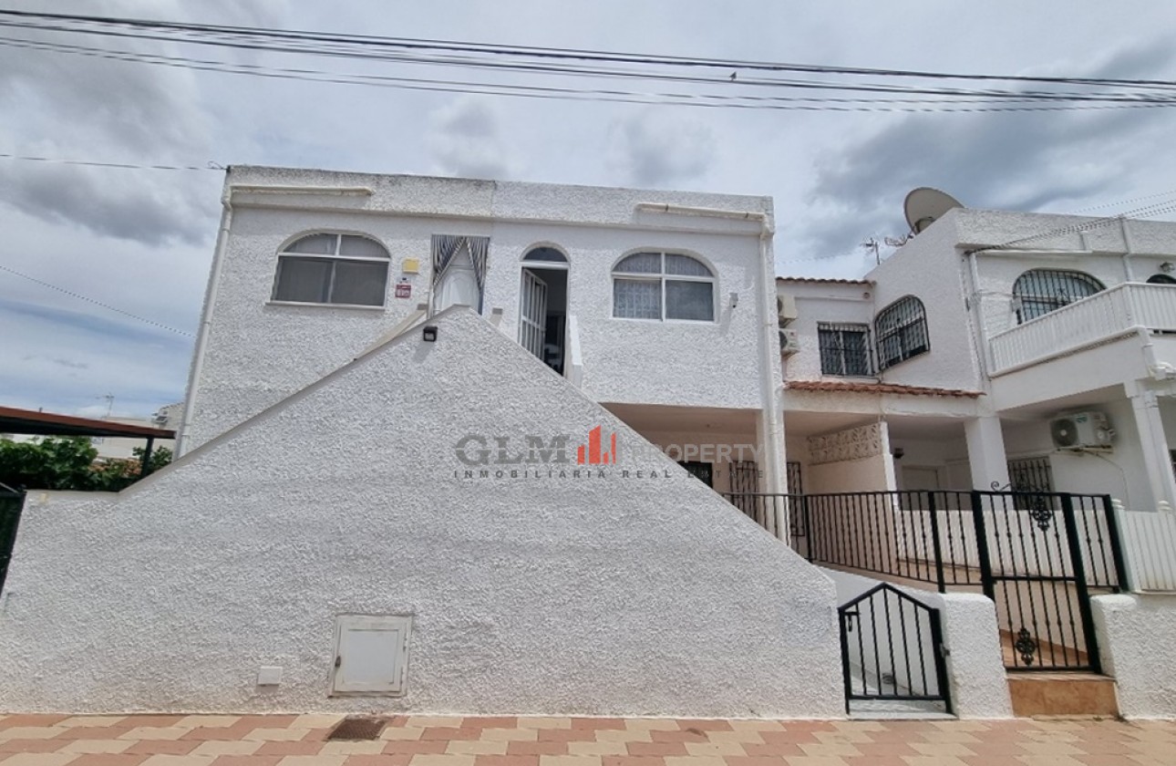 Resale - Apartment - LOS NAREJOS - Oasis