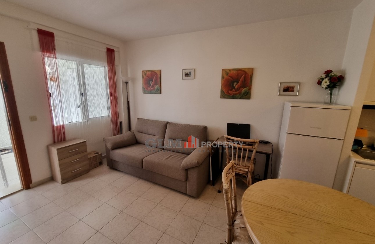 Resale - Apartment - LOS NAREJOS - Oasis