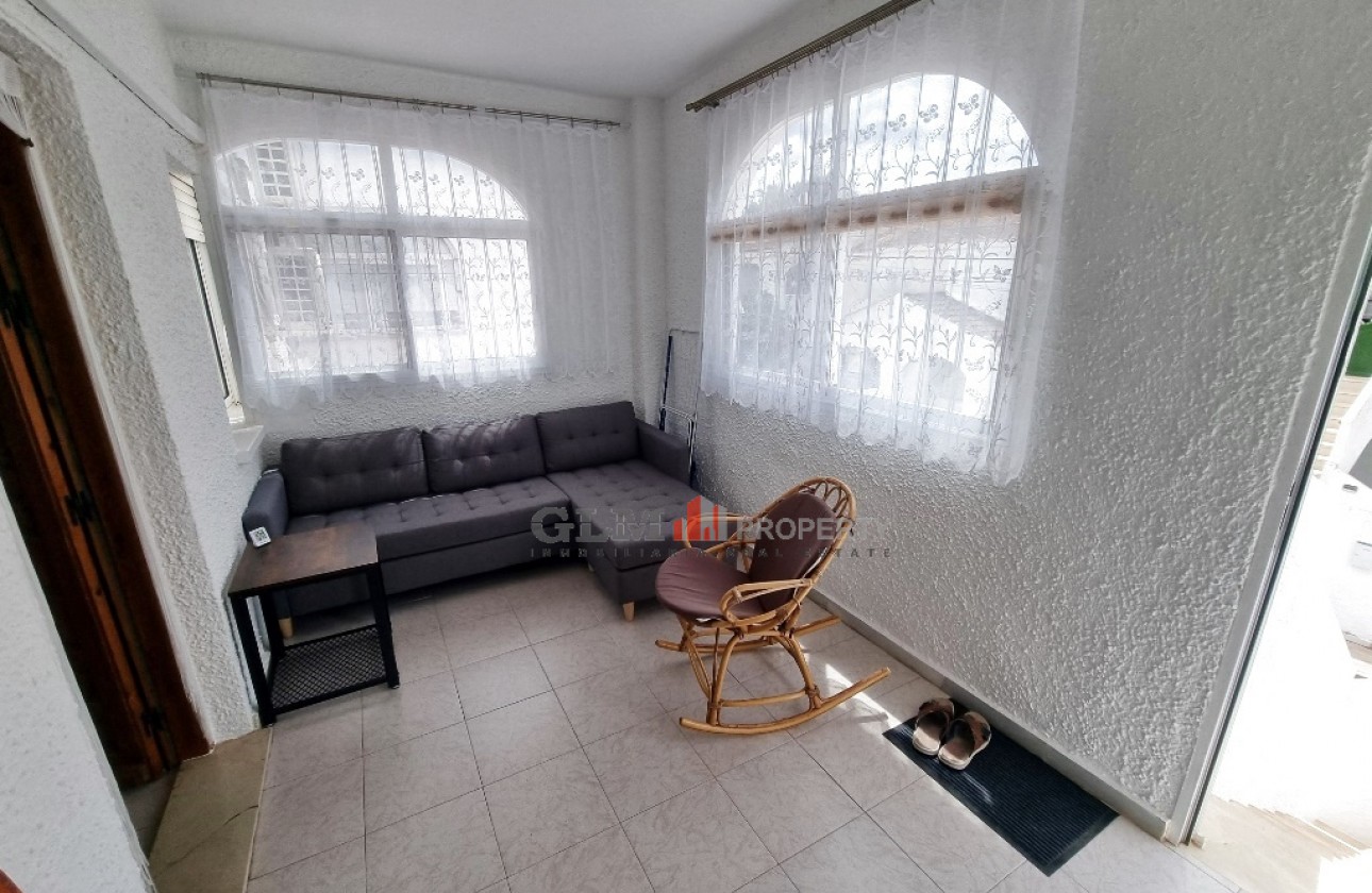 Resale - Apartment - LOS NAREJOS - Oasis