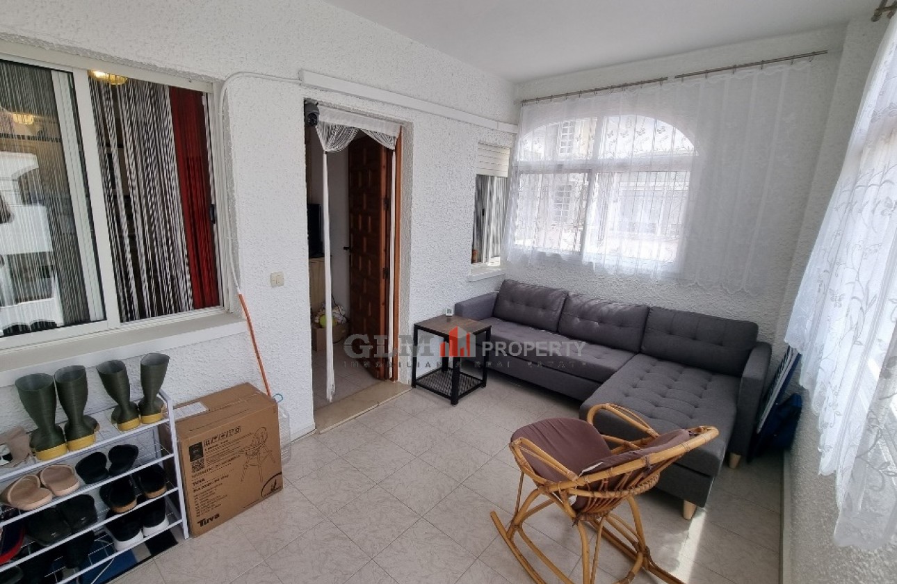 Resale - Apartment - LOS NAREJOS - Oasis