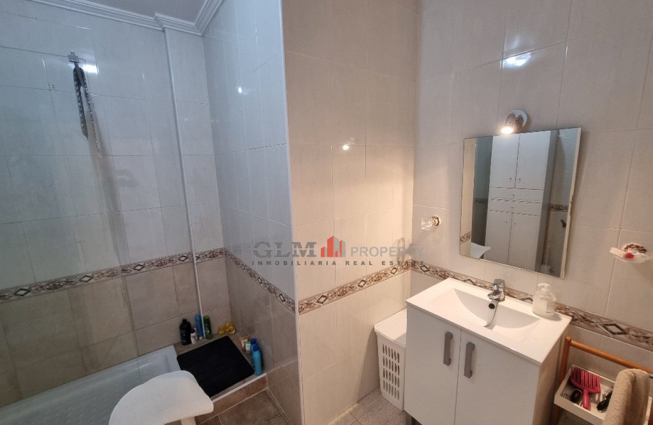Resale - Apartment - Los Alcázares - Playa II