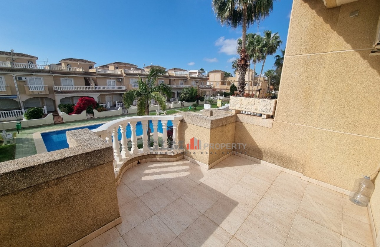 Resale - Apartment - Los Alcázares - Playa II