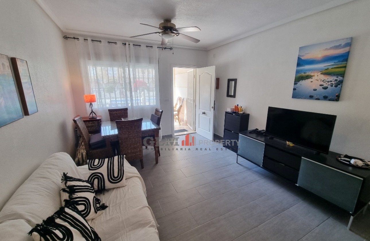 Resale - Apartment - Los Alcázares - Playa II