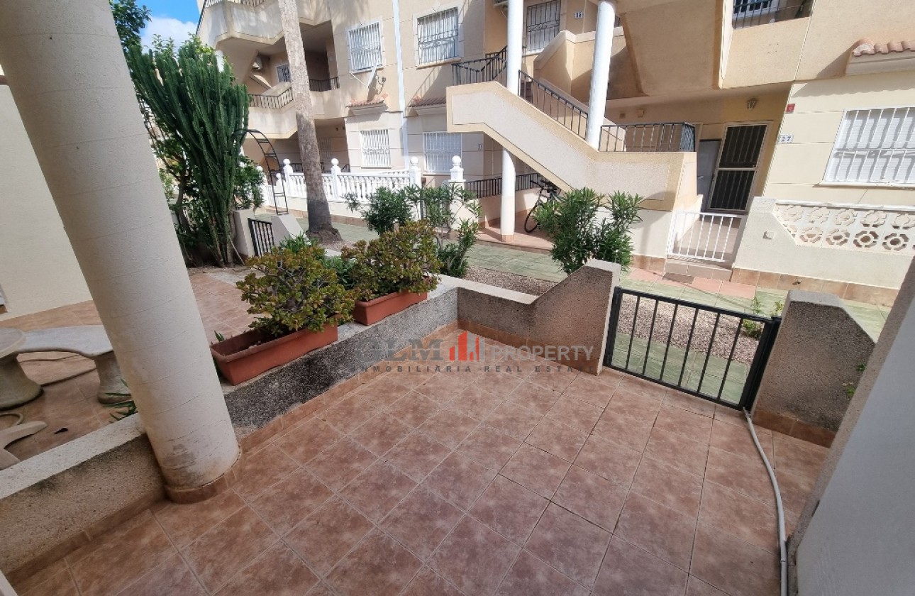 Resale - Apartment - Los Alcázares - Playa II
