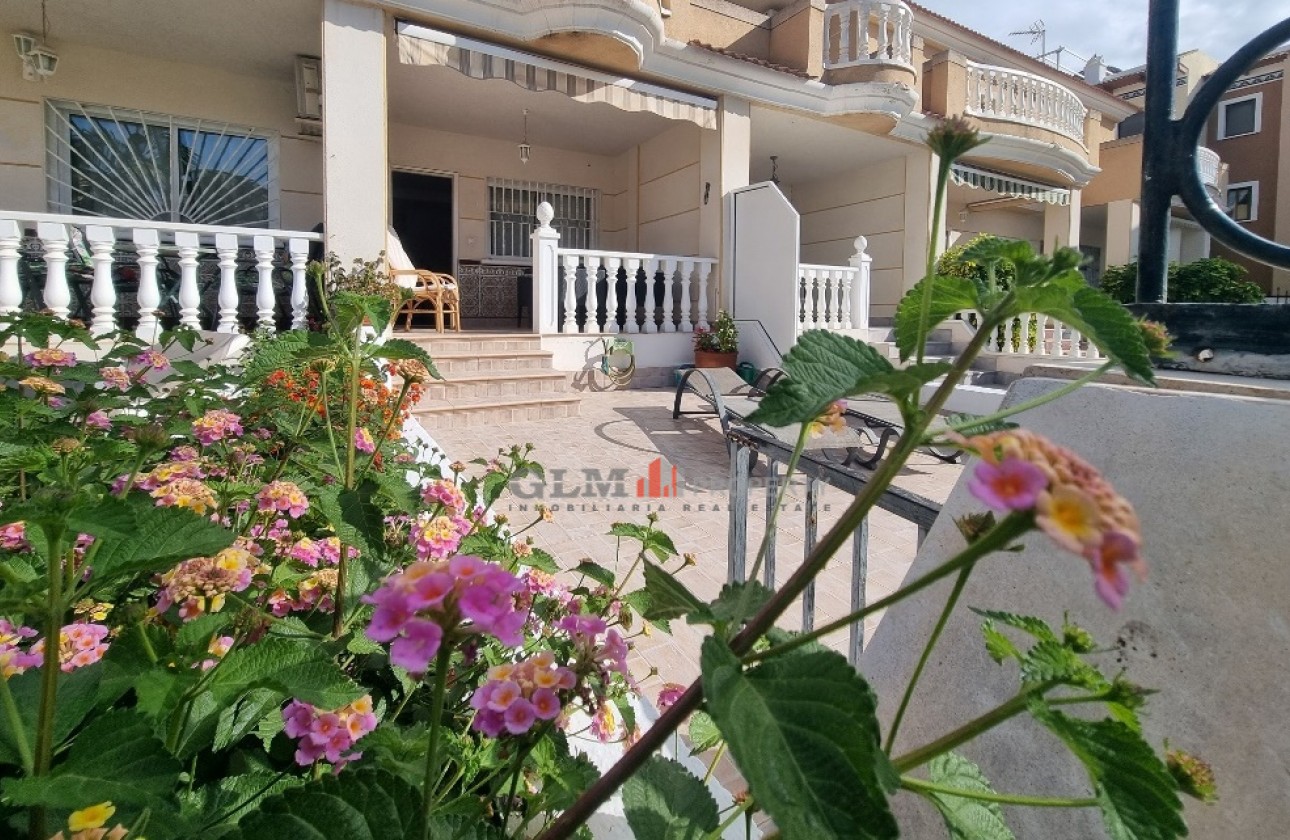 Resale - Apartment - Los Alcázares - Playa II