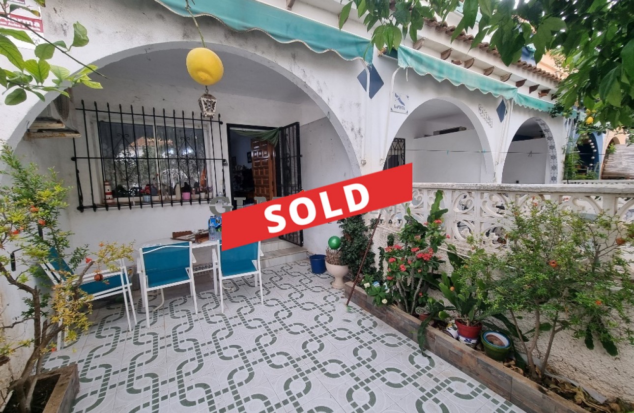 Resale - Apartment - LOS NAREJOS - Oasis