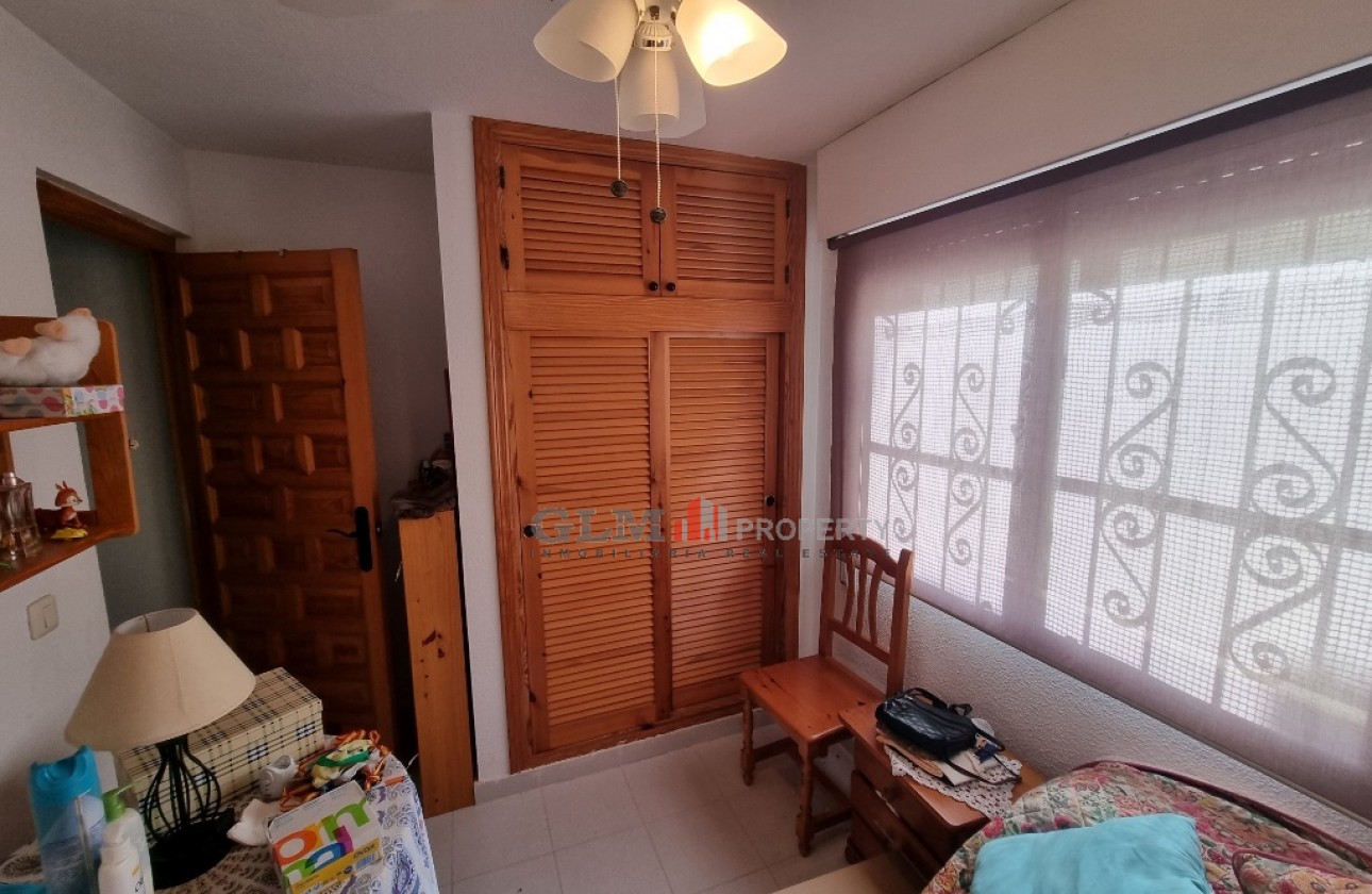 Resale - Apartment - LOS NAREJOS - Oasis