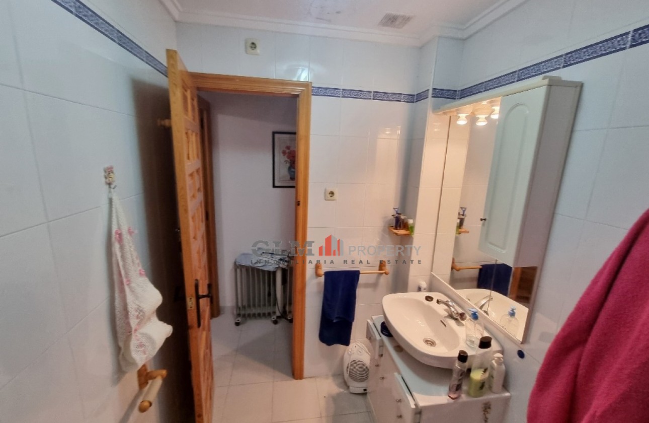 Resale - Apartment - LOS NAREJOS - Oasis