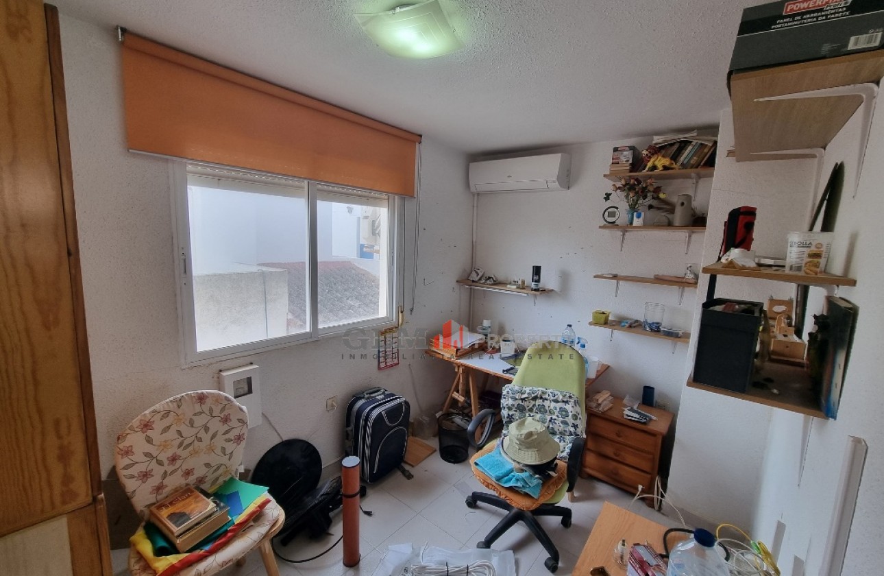 Resale - Apartment - LOS NAREJOS - Oasis