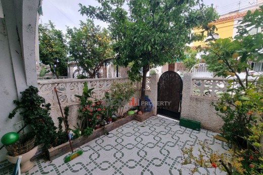 Resale - Apartment - LOS NAREJOS - Oasis