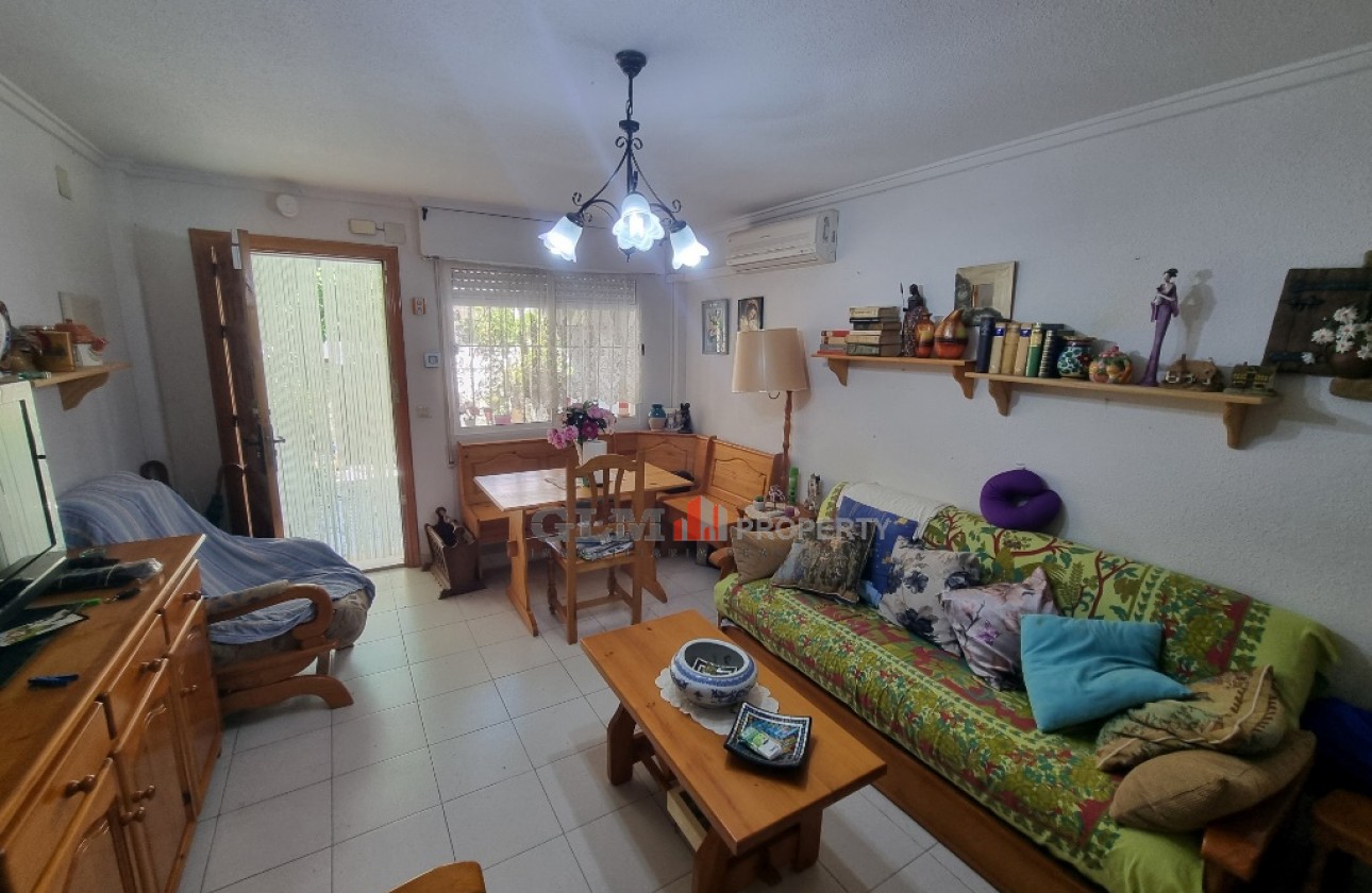 Resale - Apartment - LOS NAREJOS - Oasis