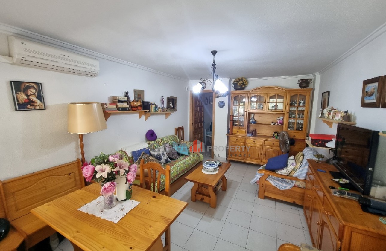 Resale - Apartment - LOS NAREJOS - Oasis