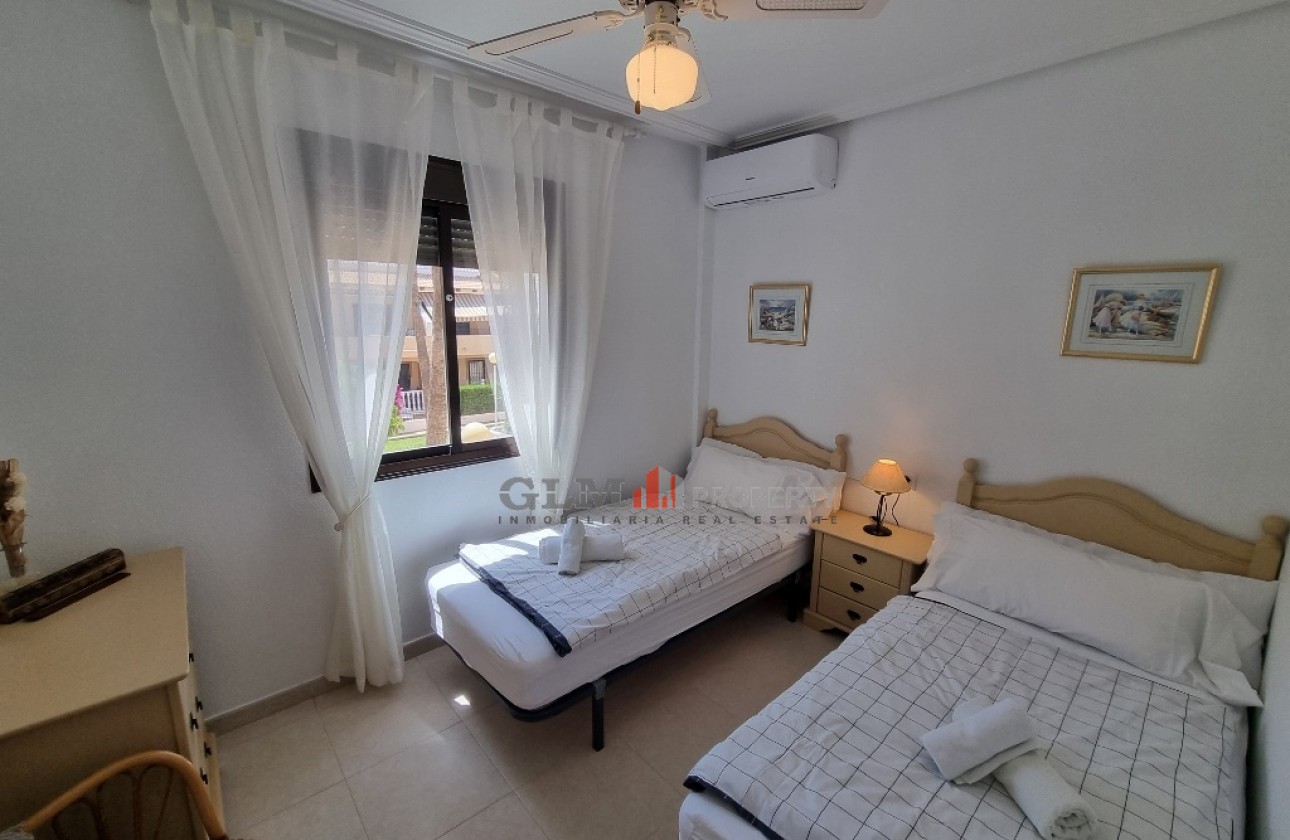 Resale - Apartment - Los Alcázares - Playa III