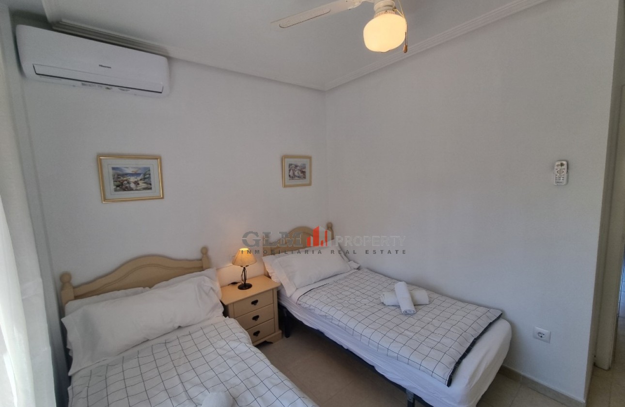 Resale - Apartment - Los Alcázares - Playa III