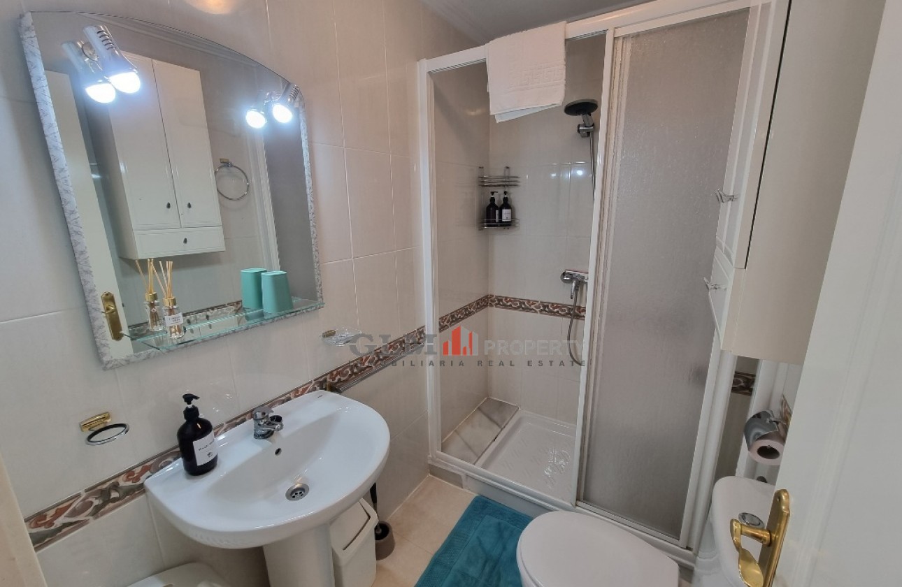 Resale - Apartment - Los Alcázares - Playa III