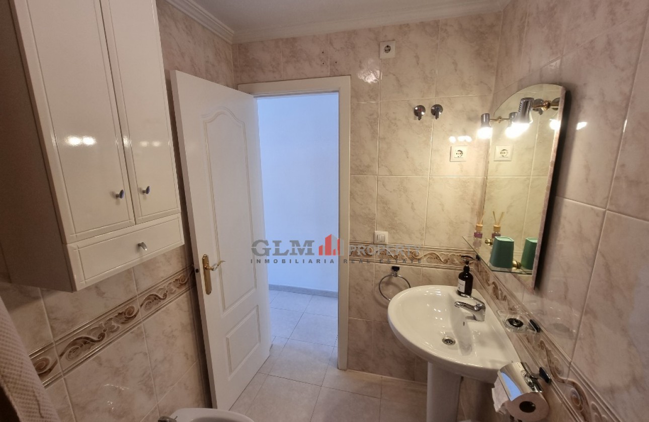 Resale - Apartment - Los Alcázares - Playa III