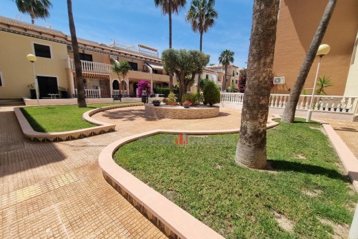 Resale - Apartment - Los Alcázares - Playa III