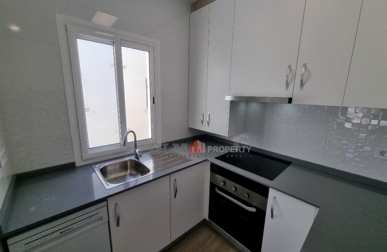 Resale - Apartment - LOS NAREJOS - Oasis