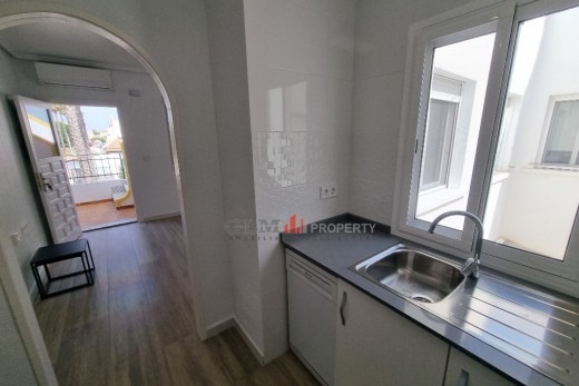 Resale - Apartment - LOS NAREJOS - Oasis