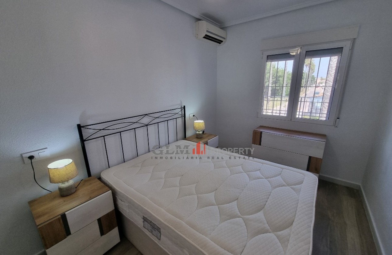 Resale - Apartment - LOS NAREJOS - Oasis