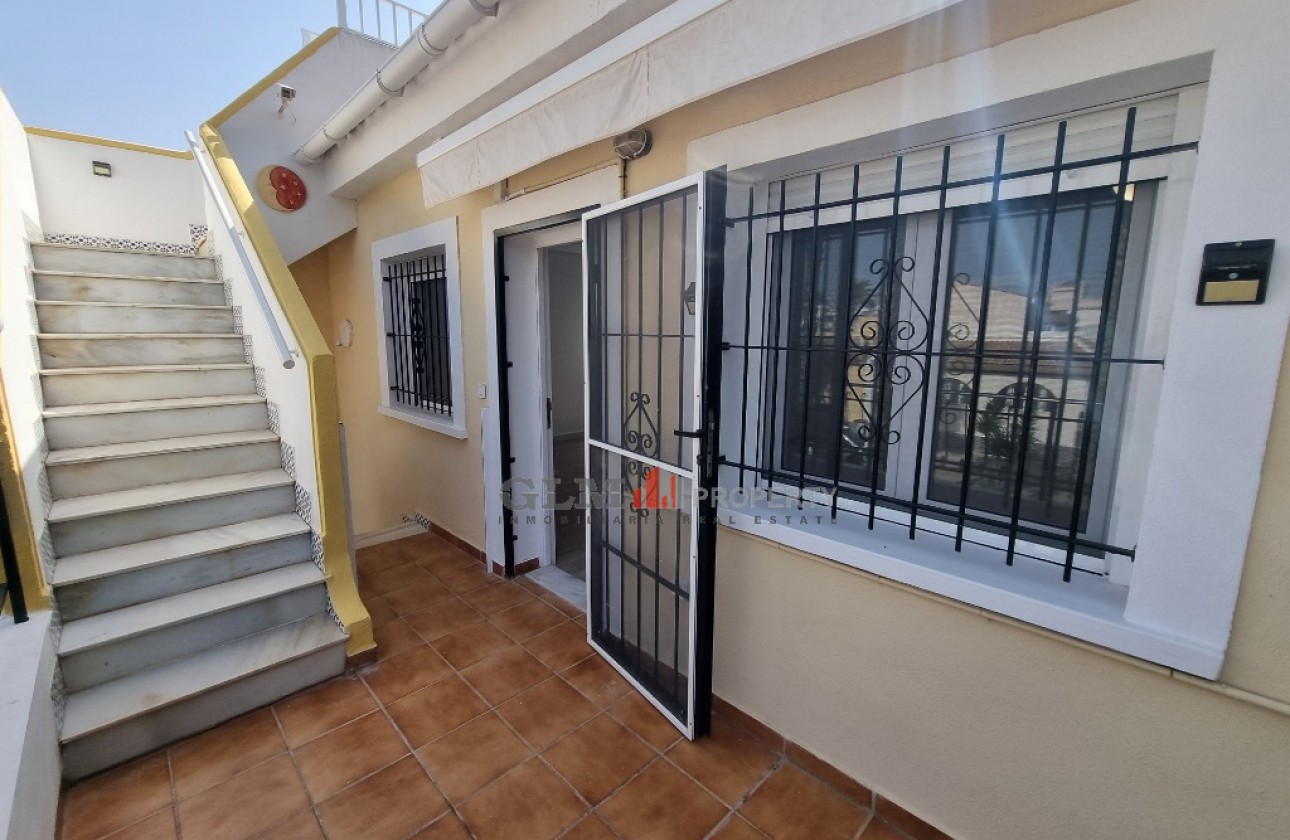 Resale - Apartment - LOS NAREJOS - Oasis